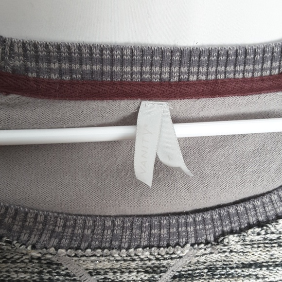 🛍Grey Vanity Long Sleeve Sweater - Picture 4 of 7